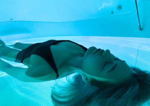 Float tank therapy