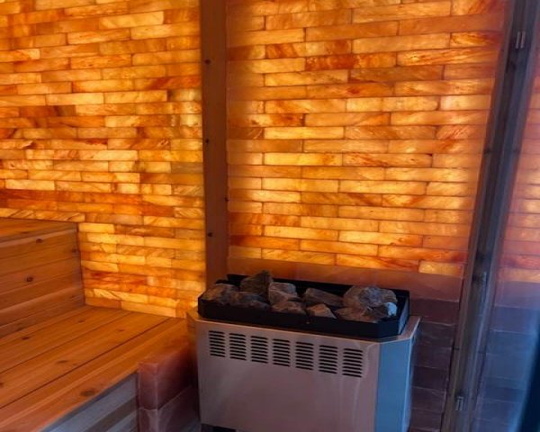 Himalayan Salt Sauna